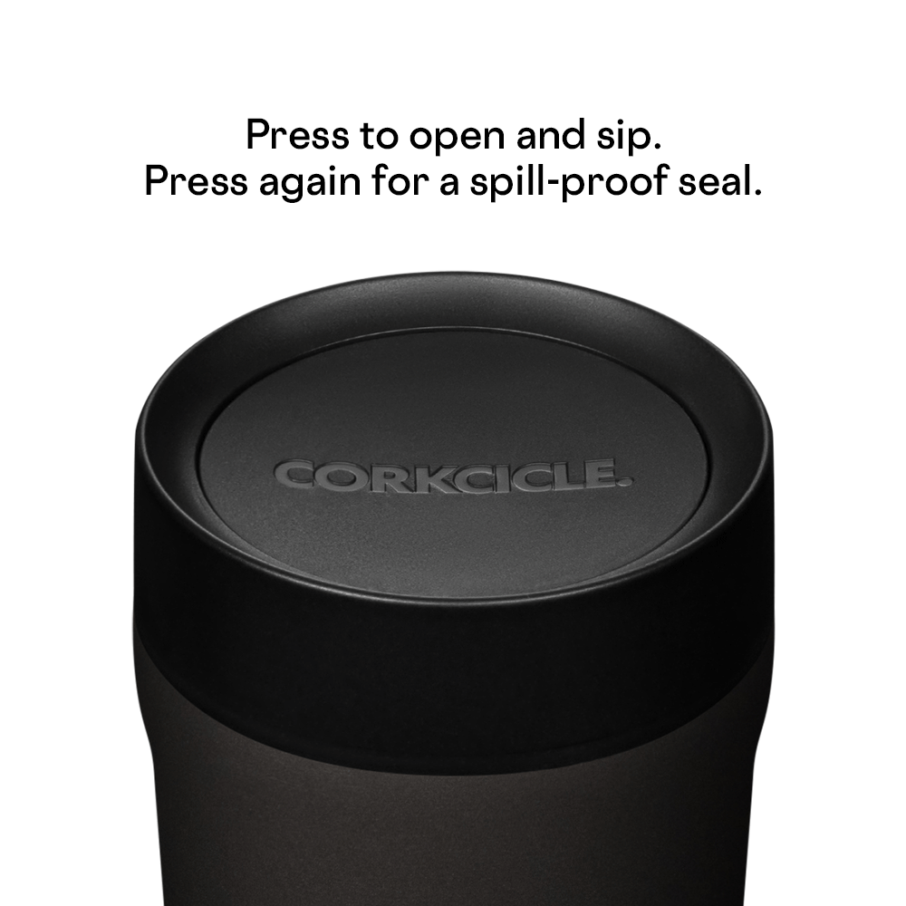 commuter-cup-h8 d7bfbbaeaa88--04-Commuter-Cup.gif